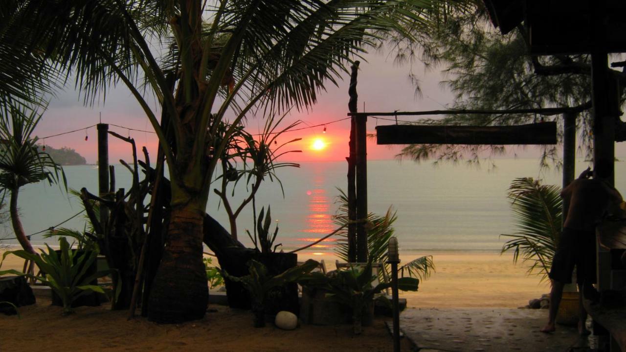 Hotel Goldkey Bungalow Koh Phayam Exterior foto